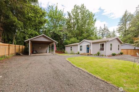 540 Lakeshore E
