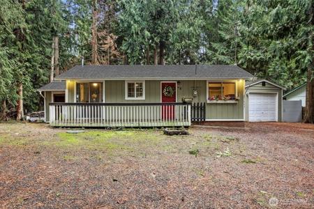 21843 Crest SE