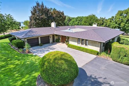 9747 Road 1 NE
