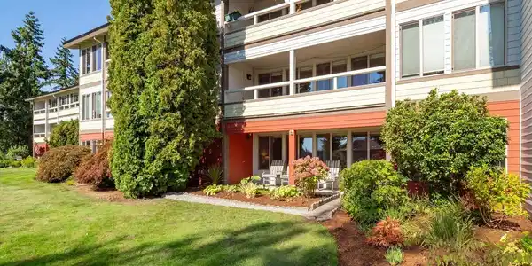 23405 Lakeview