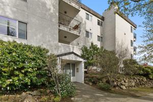 3600 Whitman N