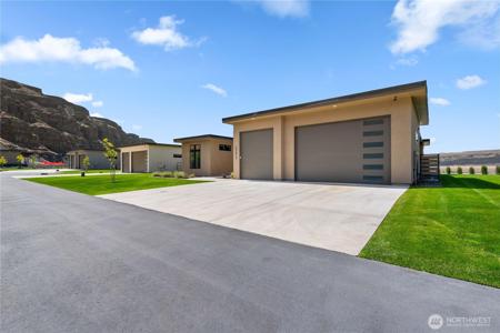 23415 Canopy NW