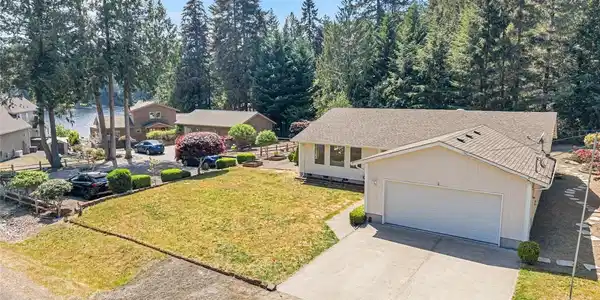 2380 Saint Andrews