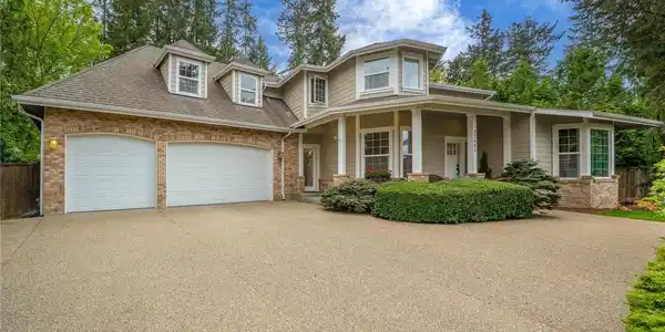 22851 Lake Wilderness S