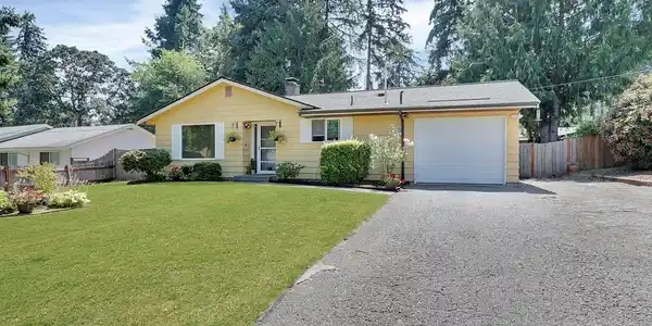 8812 Highland SW