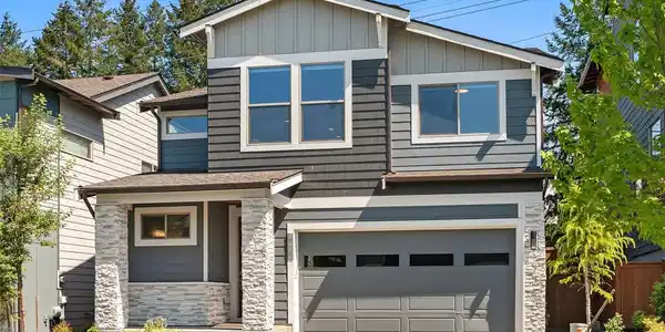 4050 236th SE