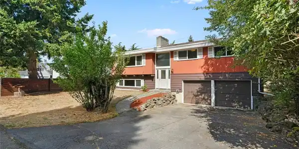 648 116th