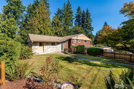 511 72nd SE