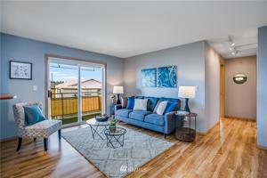 2017 Eastlake Avenue E