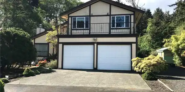519 Newell
