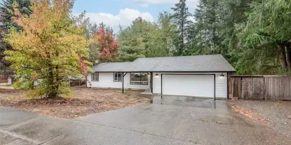 6710 36th SE