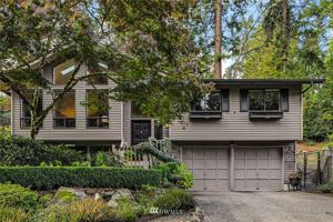 2933 W Lake Sammamish Parkway NE