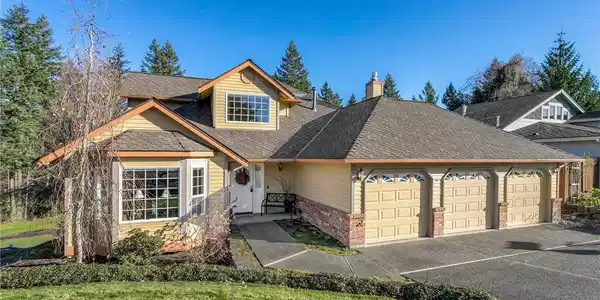25432 Lake Wilderness Country Club Drive SE