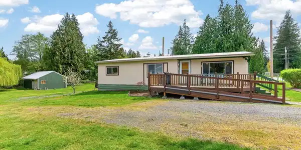 31823 77th Dr NW