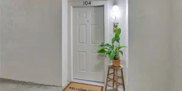 Image 4 Image 4