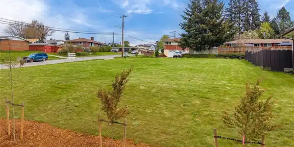 6801 Sheridan