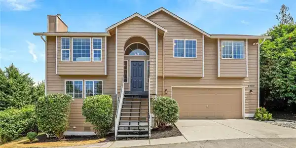 5707 213th SW