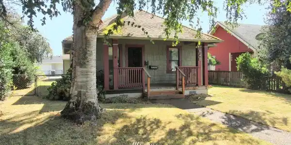 640 16th