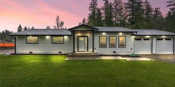 29220 216th SE