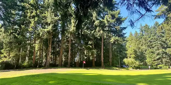11311 Country Club