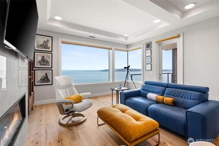 4907 Main