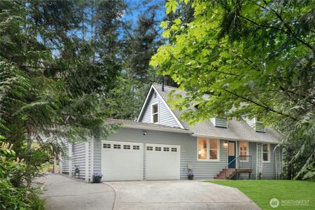 3211 Ames Lake NE