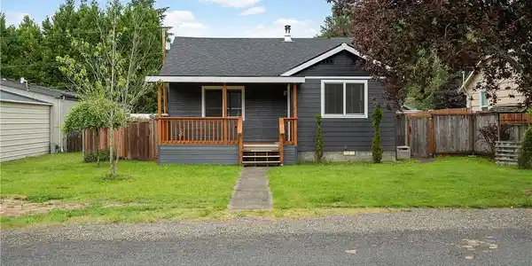 104 Madison St.