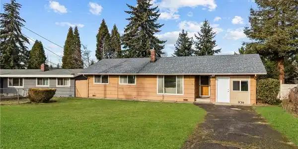 3220 S 186th Street