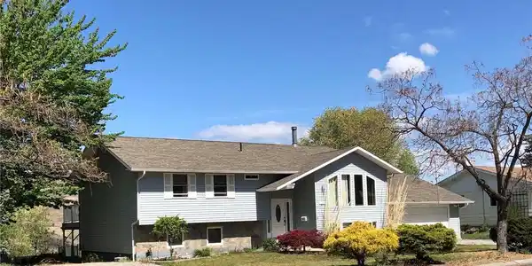 1102 River
