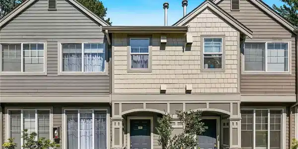 9217 122nd NE