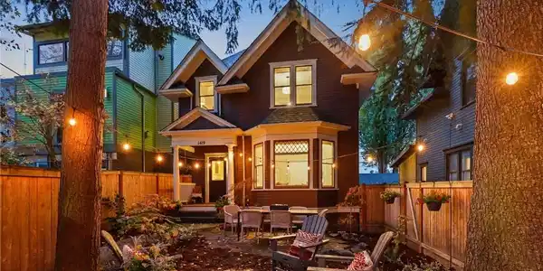 1419 Denny