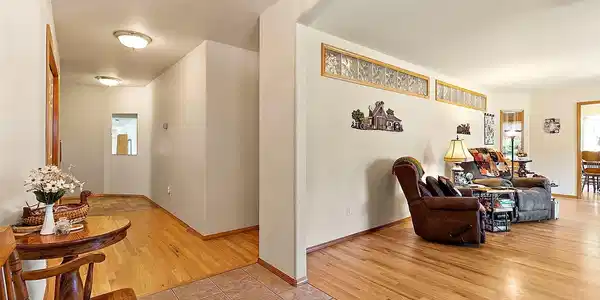 Image 4 Image 4