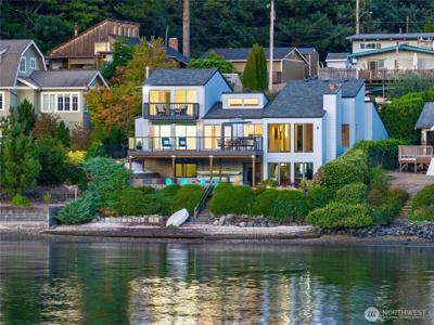 4610 Marine View