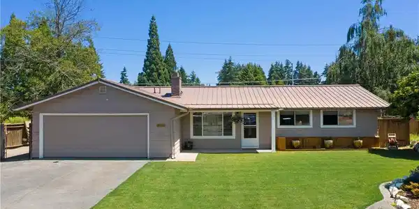 3005 Viewmont