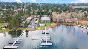 4214 Lake Sammamish NE