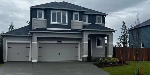 2719 173rd E