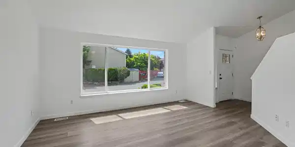 Image 4 Image 4