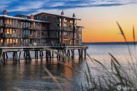 3717 Beach SW