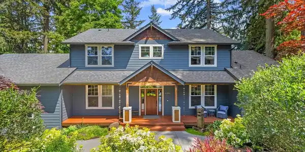 6205 Adams Log Cabin