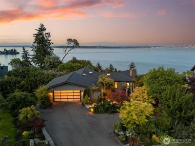 10847 Bill Point Bluff NE