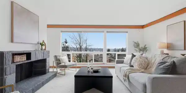 2500 Manor