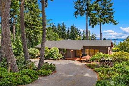 9793 Murden Cove