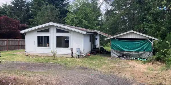 1710 Trails End