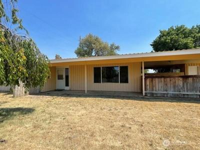 511 Castle Dr