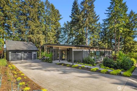 3216 168th SE