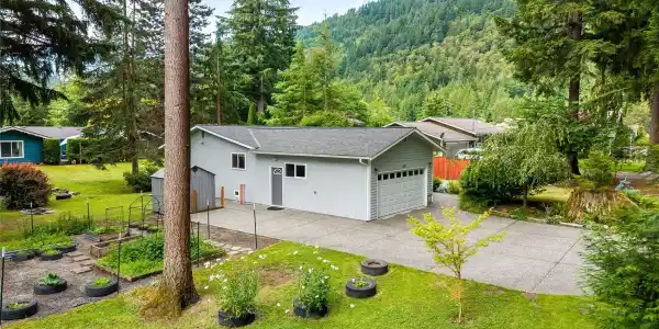 3031 Ridgeview