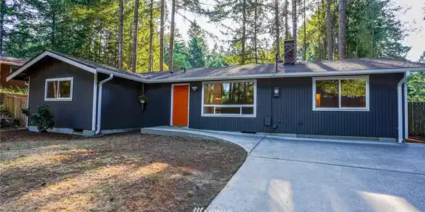 Meadowlark Drive NW