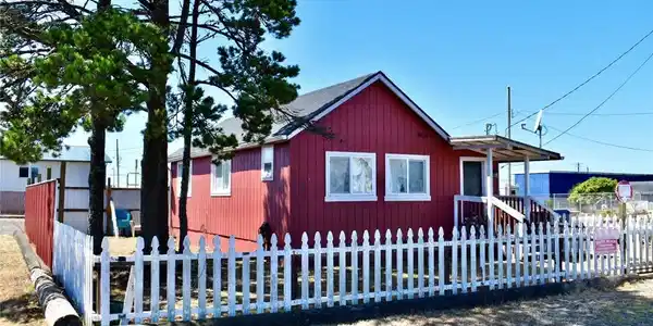 2129 Nyhus Avenue
