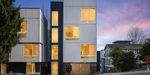 3110 Queen Anne N