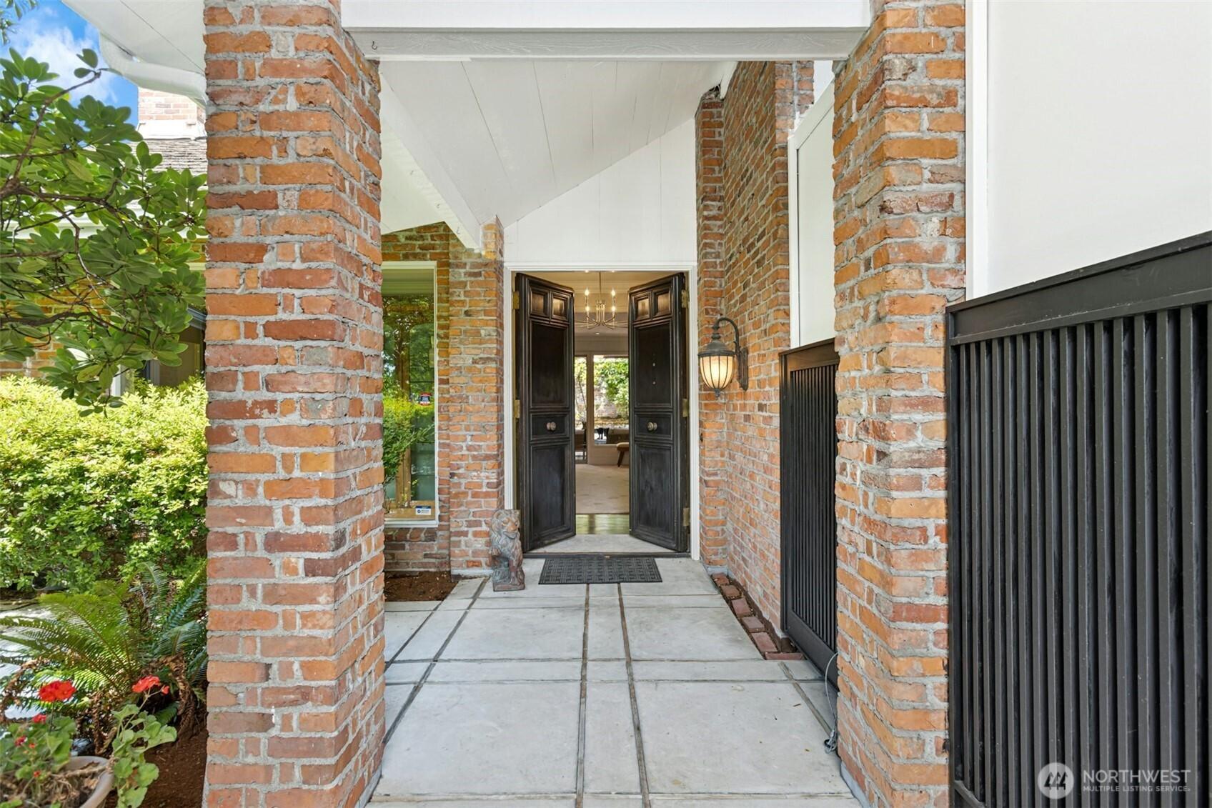 Image 4 Image 4